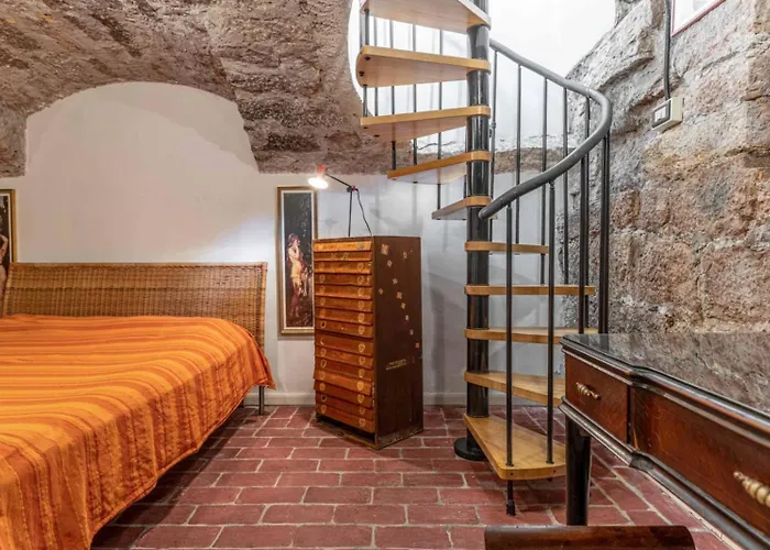 Residenza San Martino, Ospitar